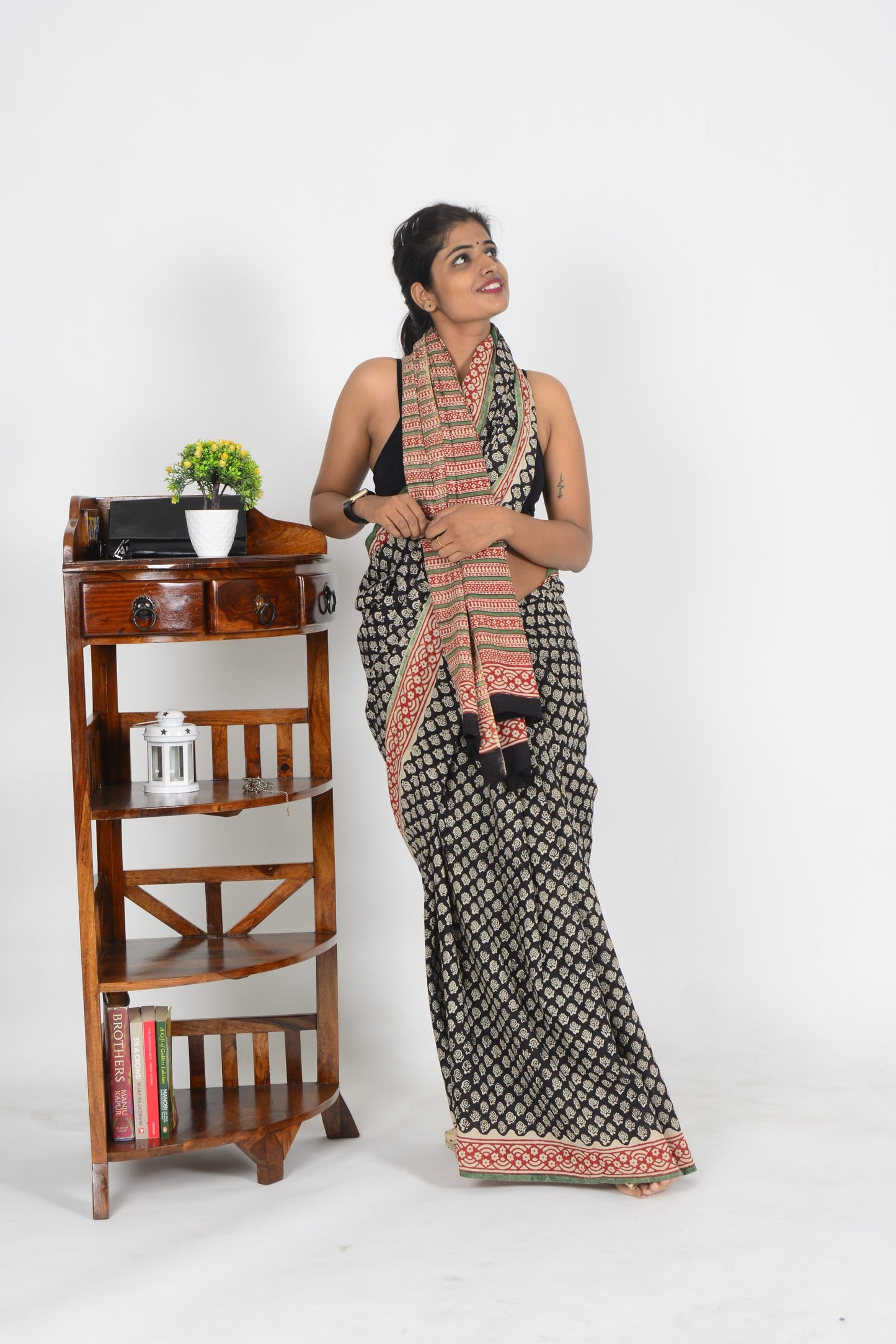 Multicolor Black-Beige-Red Bagru Saree